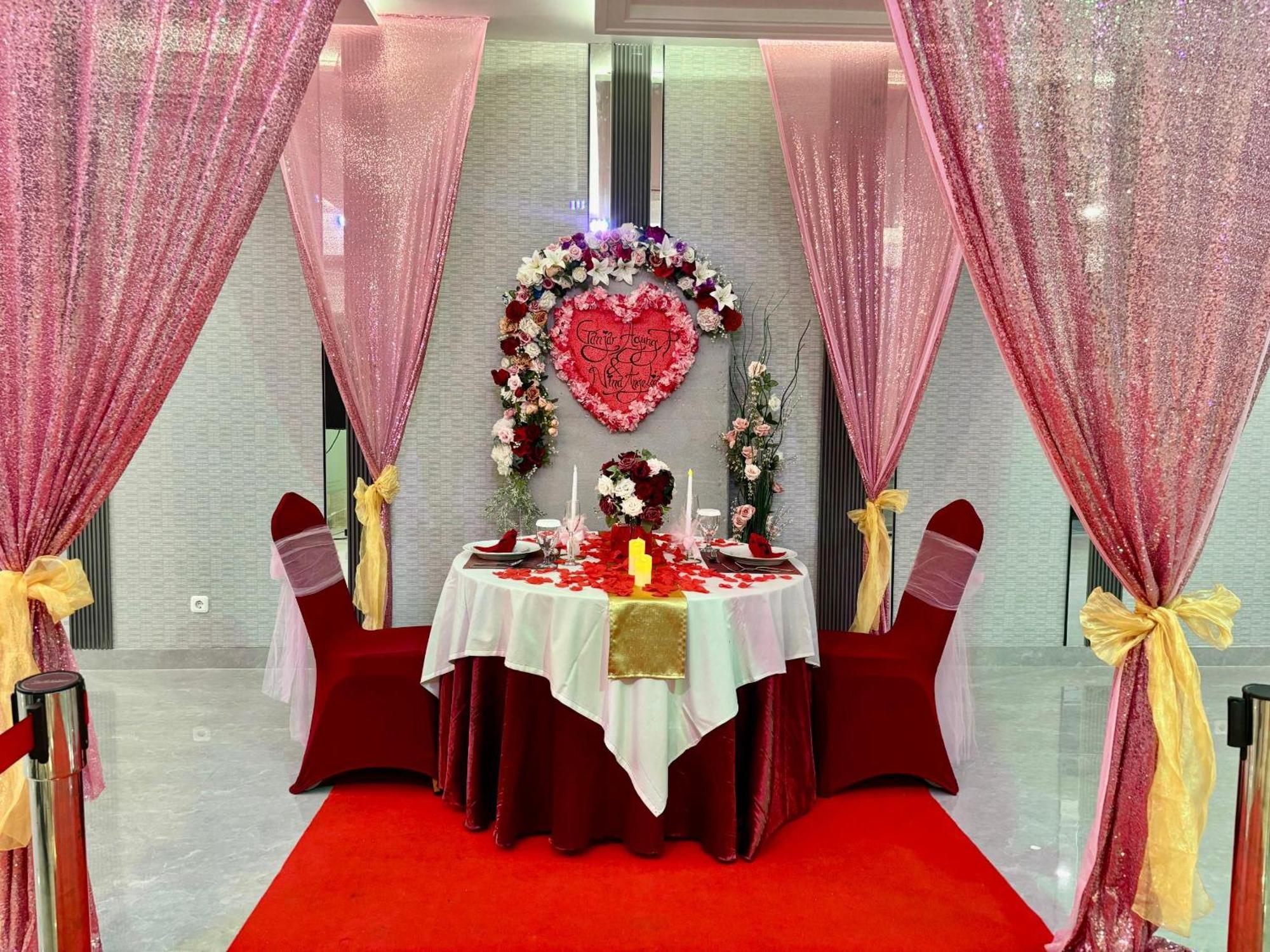 All Nite And Day Hotel Alam Sutera Serpong Exteriör bild